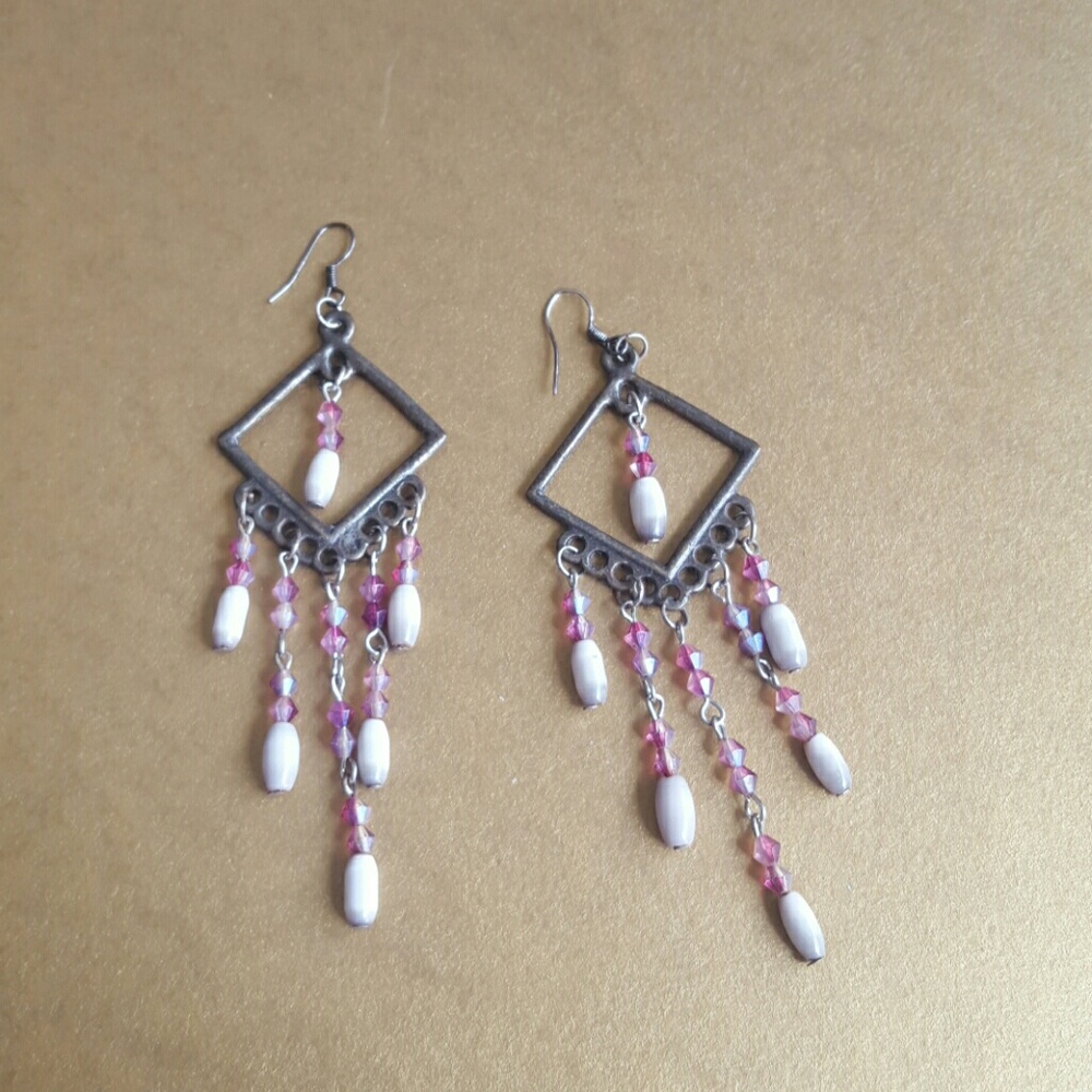Pink dangling earings with  stones